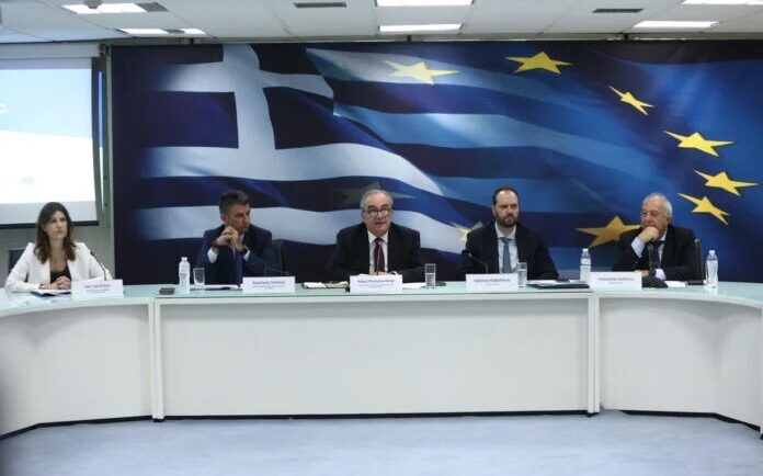 c2ac2ca8 74bc af62 4b13 d42fe5b3f8531