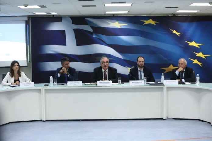 c2ac2ca8 74bc af62 4b13 d42fe5b3f8531