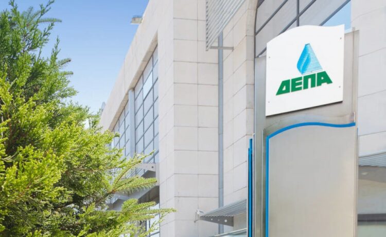 37dec61b da82 00ca a8b9 156f2665b14d1