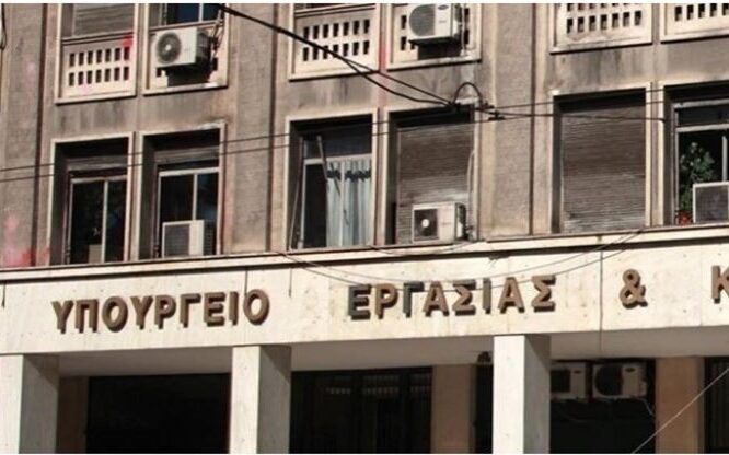 3536667f d2d8 59a1 a0a1 44842e231a331