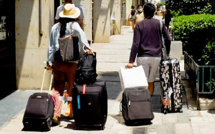 f3733ff2 4db6 0275 0b00 546a34f4ee651