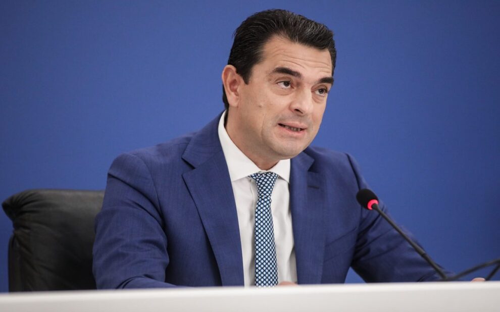 67862b00 8584 b790 c5ab d2f8ae32bb631