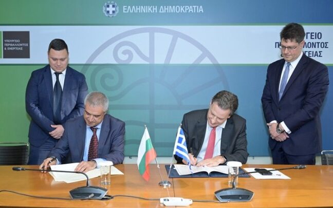 2eec3ceb 4a50 ea23 1dcf d92045163b591