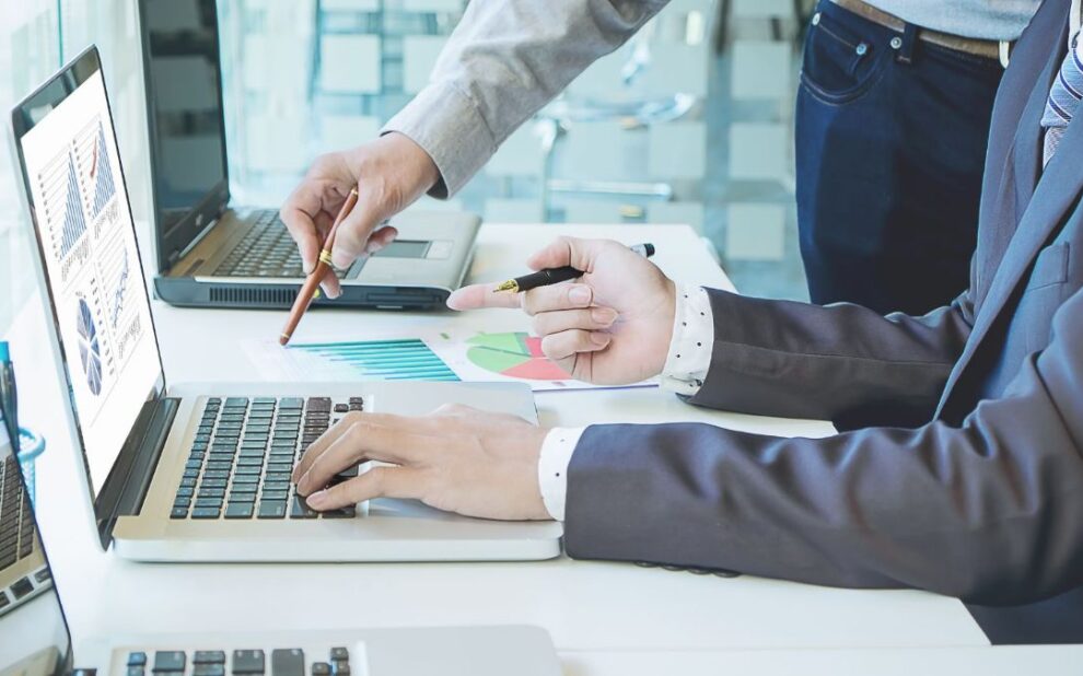 ef83affb f931 c5b8 9610 b0630ed10ccd1