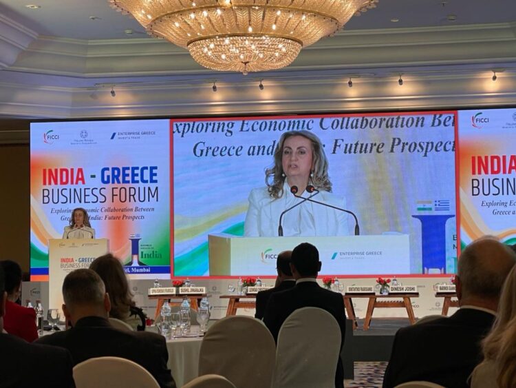 812a13e5 bfa0 b69a dbf7 146aadf5992a1