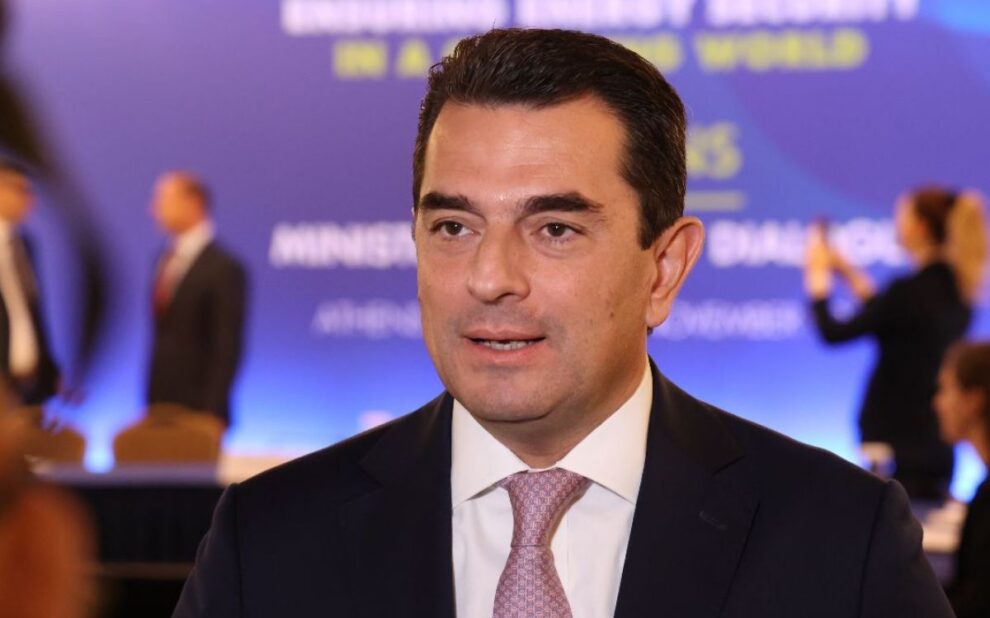 d303a81a f6d9 5ef3 706f 1267f2b091791