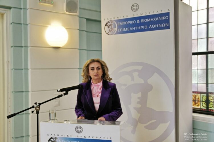 8244e858 f18a 3f88 1e4d 0483570212161