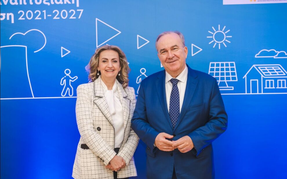 86bc87f5 a0fe 2379 dcaf 1d510d20f4c81 86bc87f5 a0fe 2379 dcaf 1d510d20f4c81