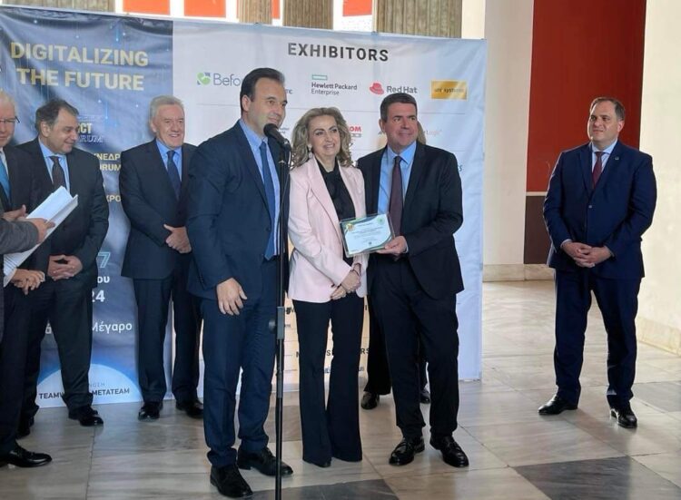 efaa755c e6e0 8d30 bc4e 3bb63fe48dcd1