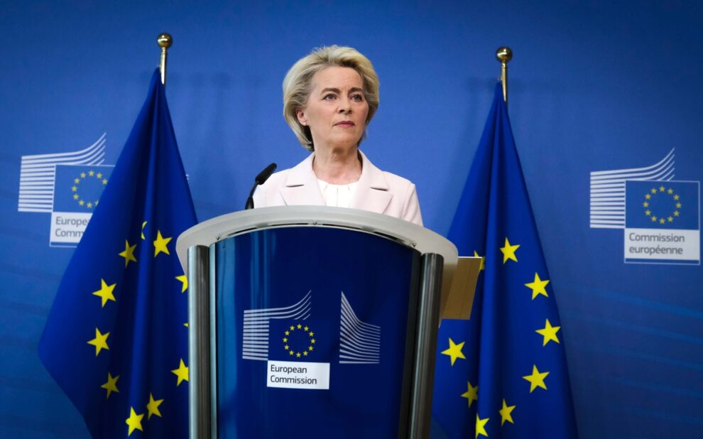 belgium; brussels; commission; corona; coronavirus; covid-19; covid19; eu; europe; european; european commission; european parliament; european union; german; meeting; politician; politics; president; press; press conference; press event; ursula von der leyen; visit; Gazprom; gas bomb; Ούρσουλα φον ντερ Λάιεν;