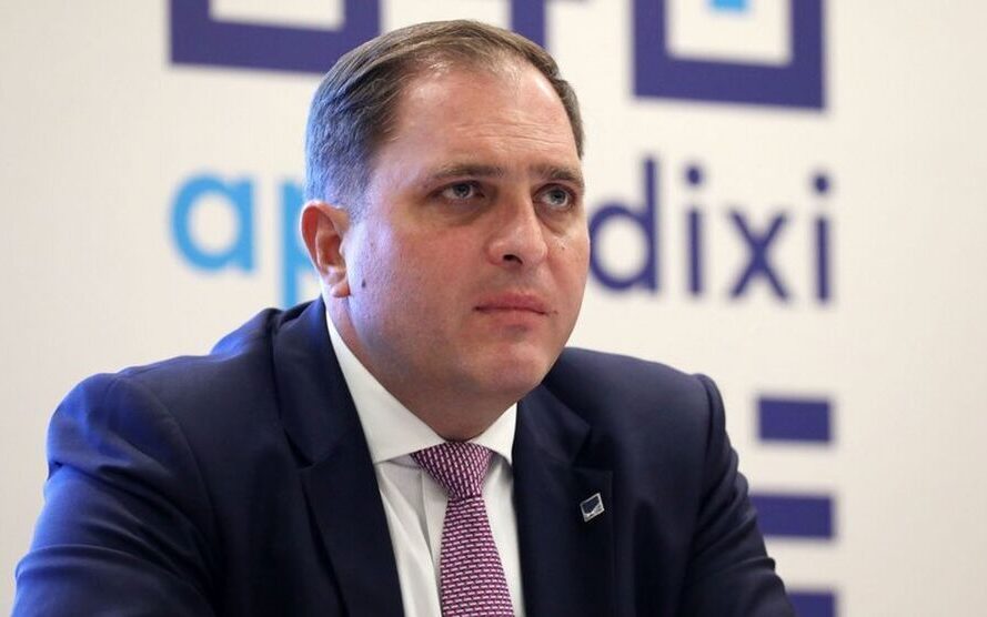 b720c66e-9d68-709a-9f4b-9566b2ecec2f[1]