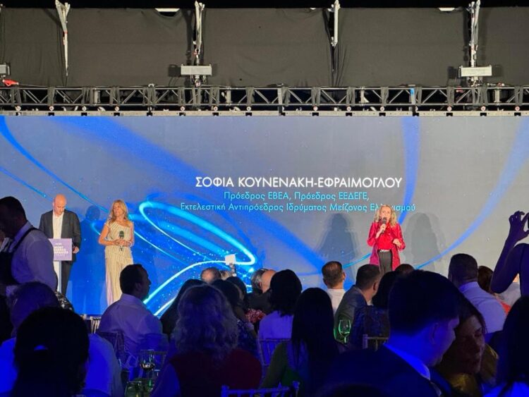 f1f99dc8-126d-196b-18b3-8bfc3fe650e1[1]