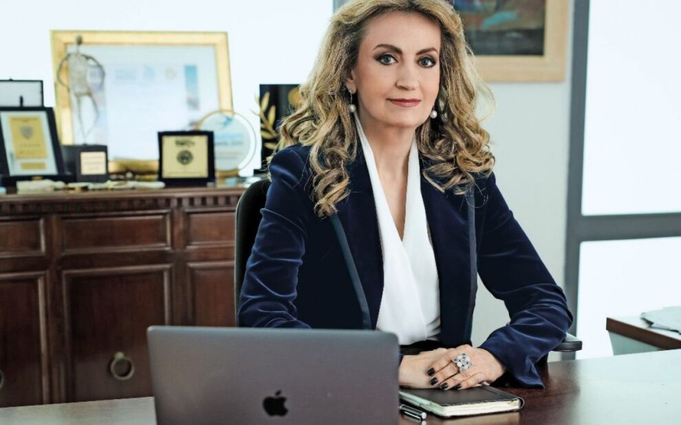 f29fc3fa-745f-5926-59ba-a453aa49c360[1]