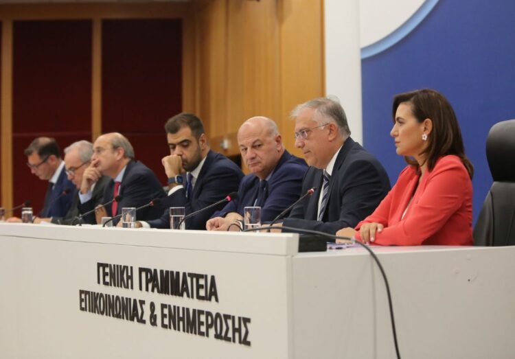 9c13a2b7-0438-353e-4cec-961040ee2585[1]