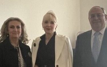 2 (1) (2) (1) (1) 2 (1) (2) (1) (1)