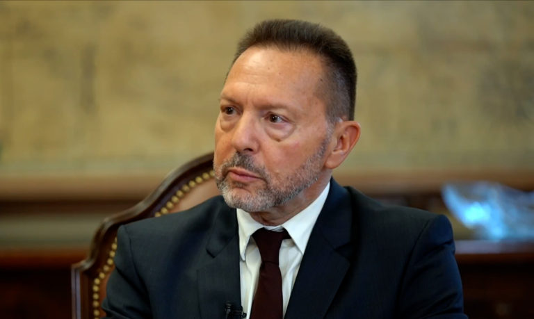 Γιάννης Στουρνάρας