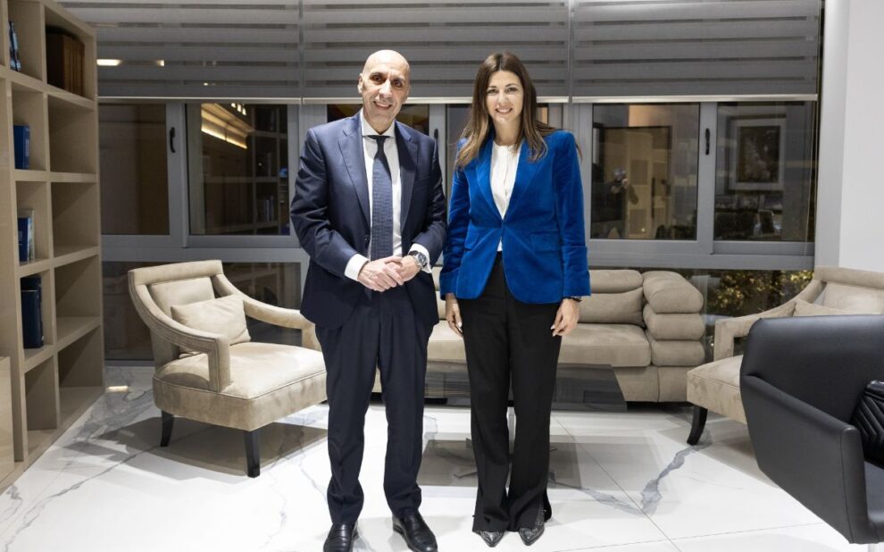 82392bab-f946-8ce3-336f-b215fe2e3524[1]