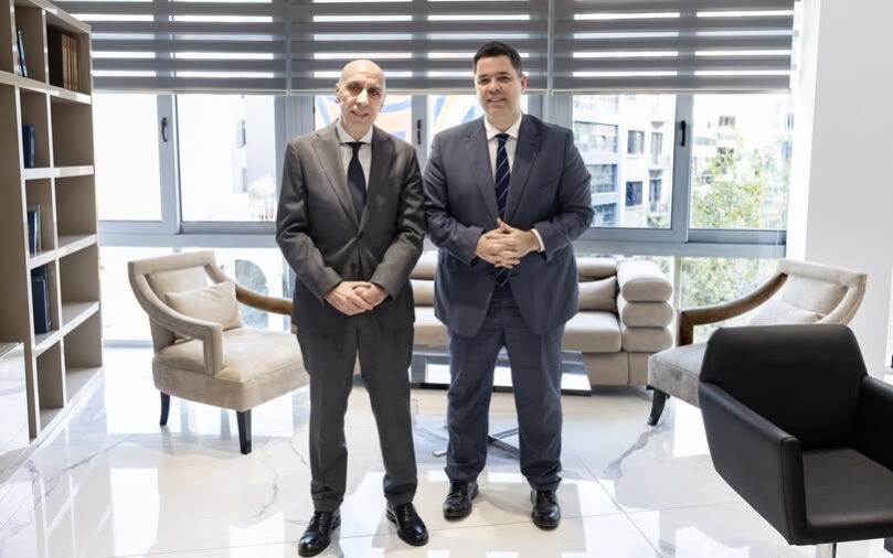 a46bf550-dc18-934b-a802-82e246a21707[1]