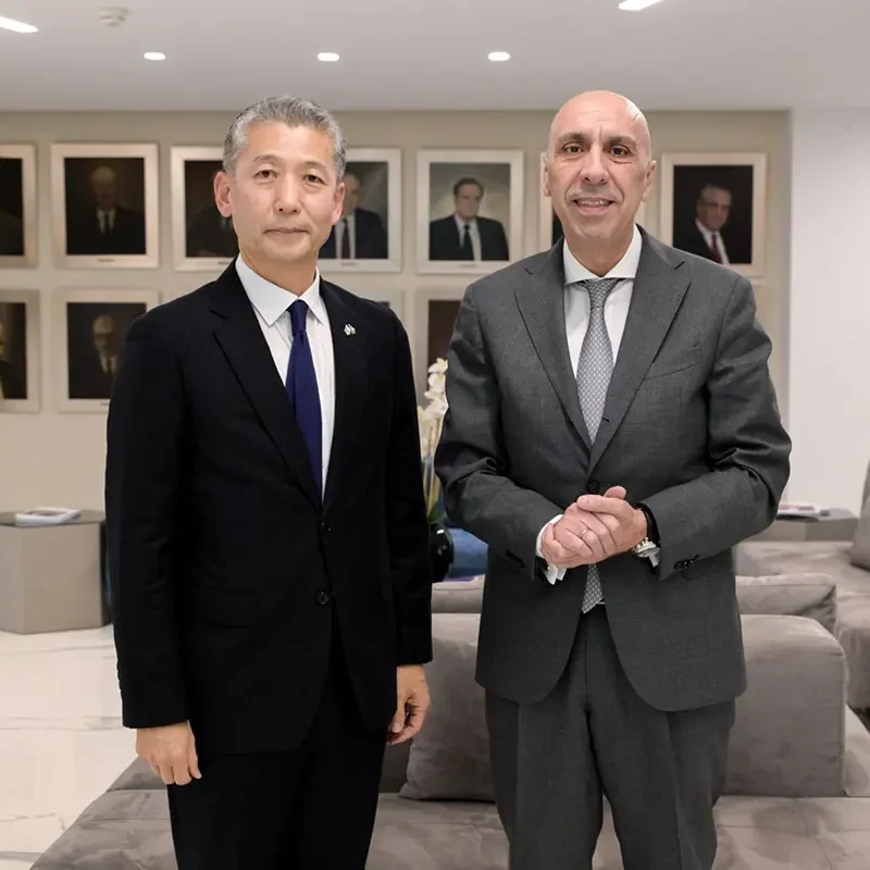 Bratakos & Ju-seong Lim
