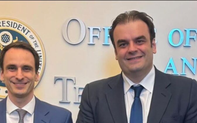 1928b2ba-cf75-42d9-38b8-68b306fa2a161 (2)