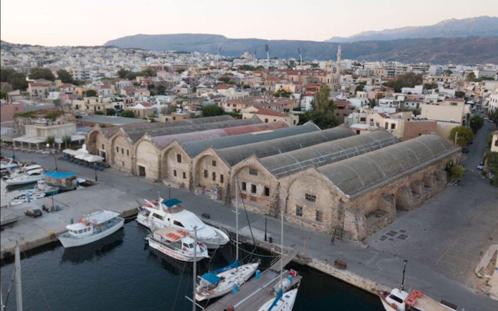 συγκρότημα των επτά Ενετικών Νεωρίων