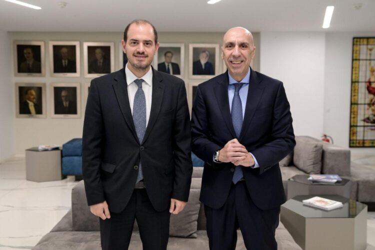 Συνάντηση Γιάννη Μπρατάκου με Γιώργο Κώτσηρα