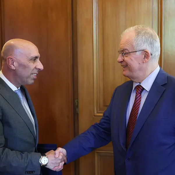 Συνάντηση του Προέδρου του ΕΒΕΑ, Γιάννη Μπρατάκου, με τον Πρόεδρο της Δημοκρατίας, Κωνσταντίνο Τασούλα