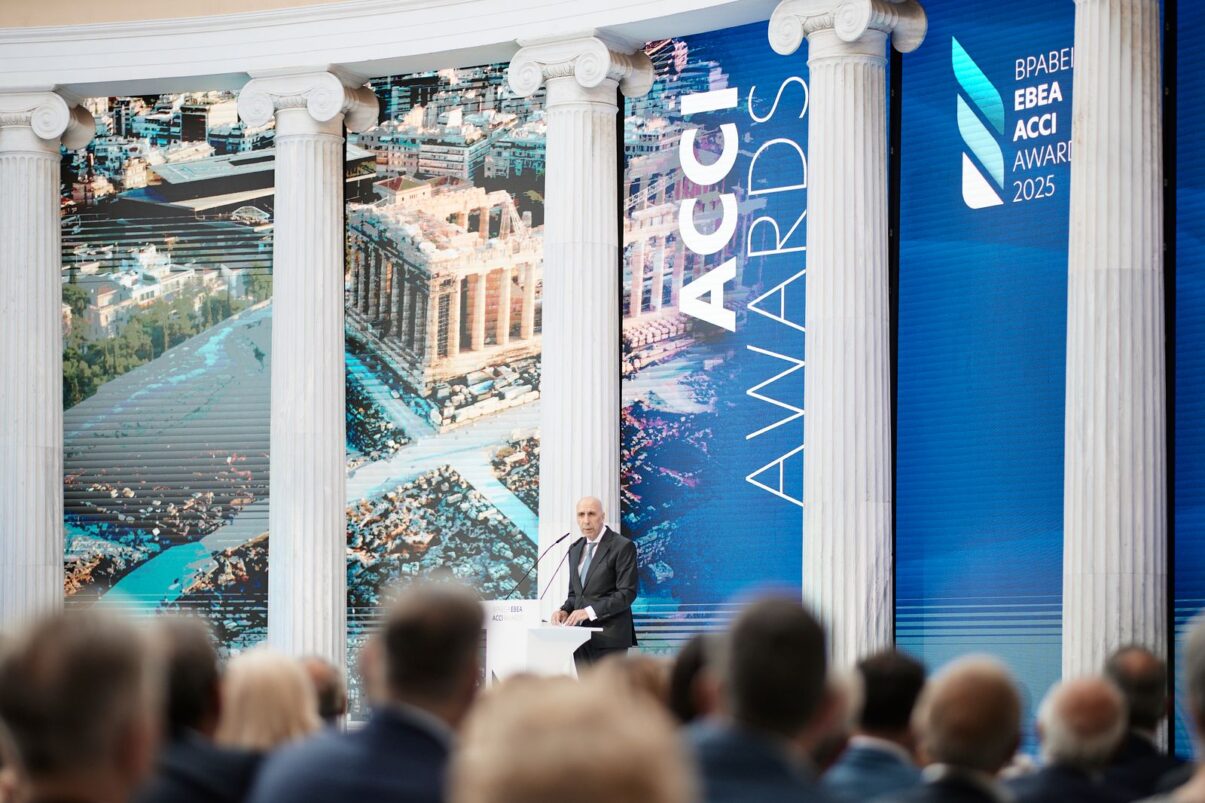 Ο Πρόεδρος του ΕΒΕΑ, κ. Γιάννης Μπρατάκος - ΒΡΑΒΕΙΑ ΕΒΕΑ 2025
