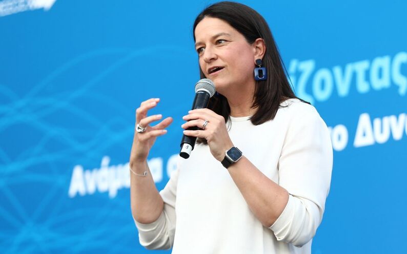 Υπουργός Εργασίας και Κοινωνικής Ασφάλισης, Νίκη Κεραμέως