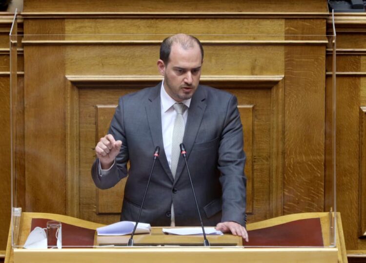 υφυπουργός Εθνικής Οικονομίας και Οικονομικών Γιώργος Κώτσηρας