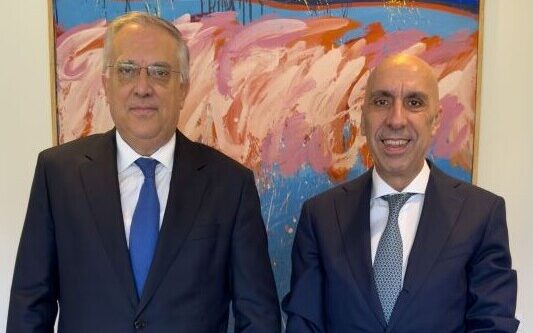 συνάντησης Θεοδωρικάκου – Μπρατάκου (1)