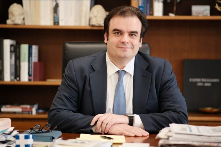 Κυρ. Πιερρακάκης