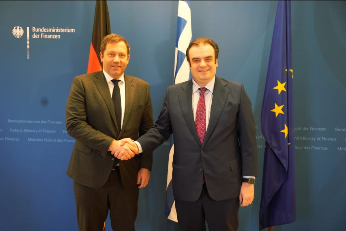 Κυριάκος Πιερρακάκης - αντικαγκελάριο Λαρς Κλινγκμπάιλ