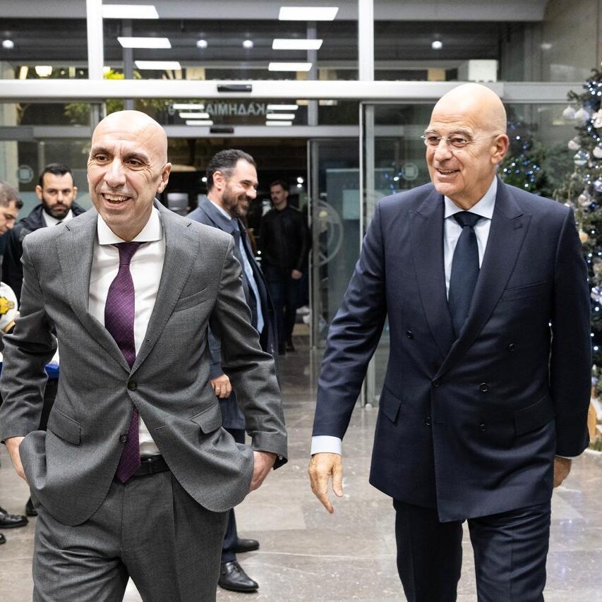 Συνεδρίαση Δ.Σ. του ΕΒΕΑ με τη συμμετοχή του Υπουργού Εθνικής Άμυνας, κ. Νίκου Δένδια