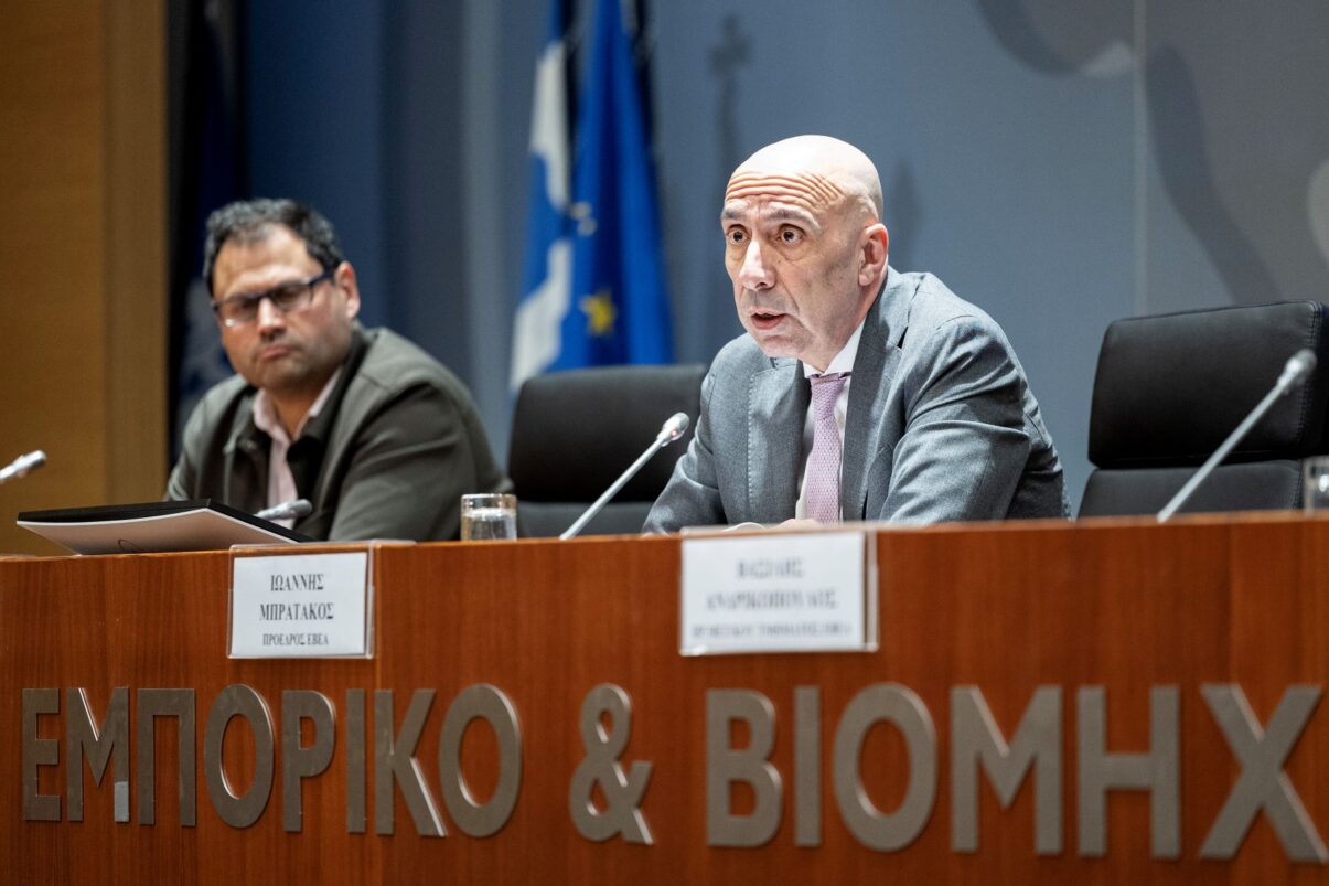 «Η Τεχνητή Νοημοσύνη μετατρέπεται σε μετρήσιμη επιχειρηματική αξία για τη βιομηχανία» ΚΟΣ ΜΠΡΑΤΑΚΟΣ