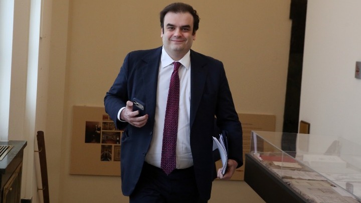 Κ. Πιερρακάκης προσερχόμενος στη συνεδρίαση του Eurogroup