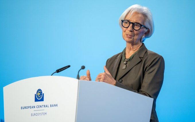 Κρ. Λαγκάρντ