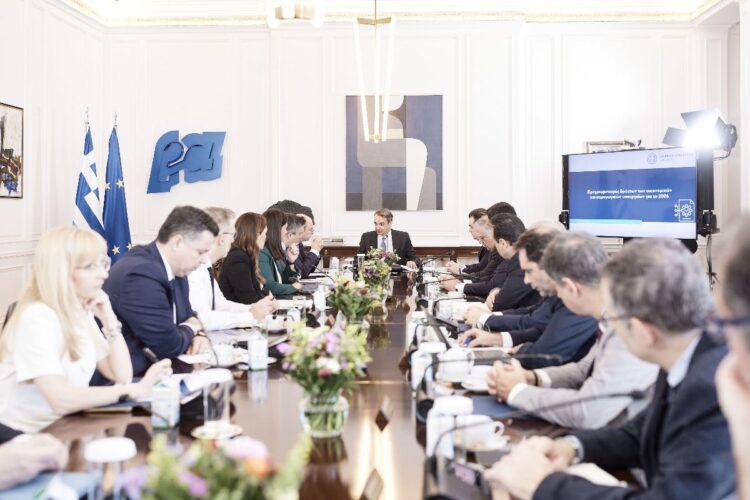 Νέα αύξηση του κατώτατου μισθού στα τέλη Μαρτίου