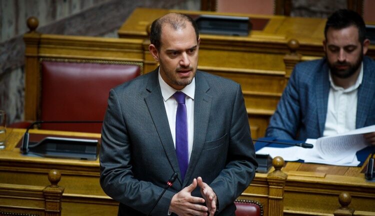 Σε εξέλιξη το πρόγραμμα ηλεκτρονικών πλειοδοτικών δημοπρασιών παραχώρησης απλής χρήσης αιγιαλού και παραλίας