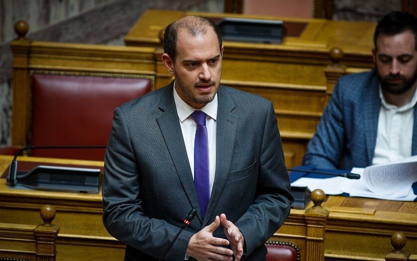 Σε εξέλιξη το πρόγραμμα ηλεκτρονικών πλειοδοτικών δημοπρασιών παραχώρησης απλής χρήσης αιγιαλού και παραλίας