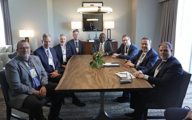 Συνάντηση Στ. Παπασταύρου με Chevron: Σεισμικές έρευνες νοτίως της Κρήτης έως το τέλος του 2026