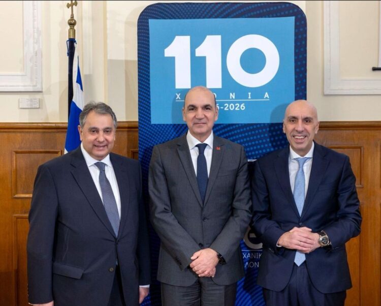 Γιάννης Μπρατάκος