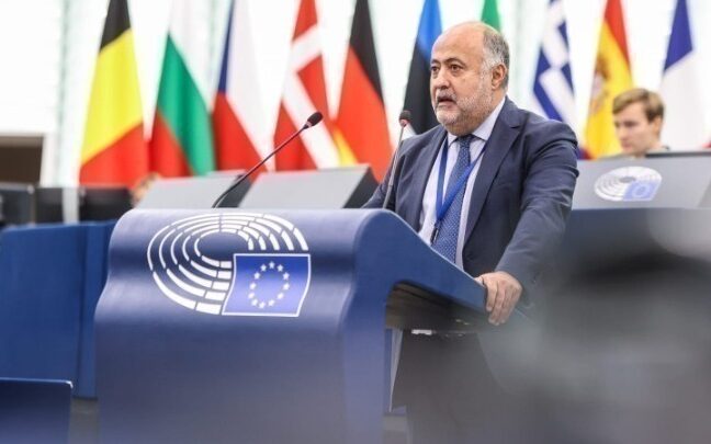 «Πράσινο φως» του Ευρωκοινοβουλίου για την πρώτη διεθνή, νομικά δεσμευτική συνθήκη για την Τεχνητή Νοημοσύνη