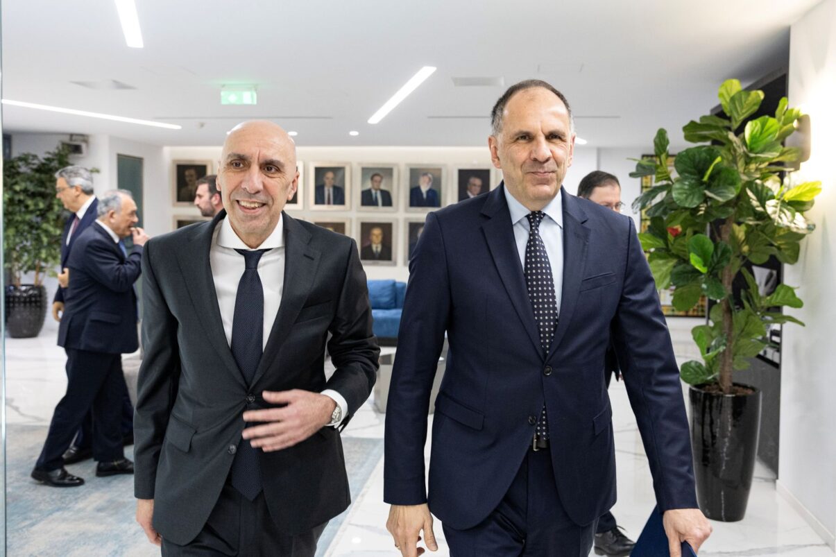 bratakos gerapetritis