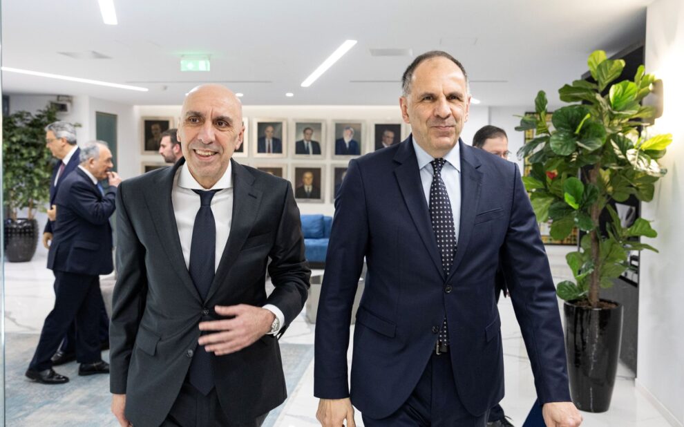 bratakos gerapetritis