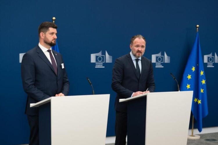 ΕΕ - Επίτροπος Ενέργειας: Ετοιμότητα για ανακατανομή καυσίμων αεροπορίας