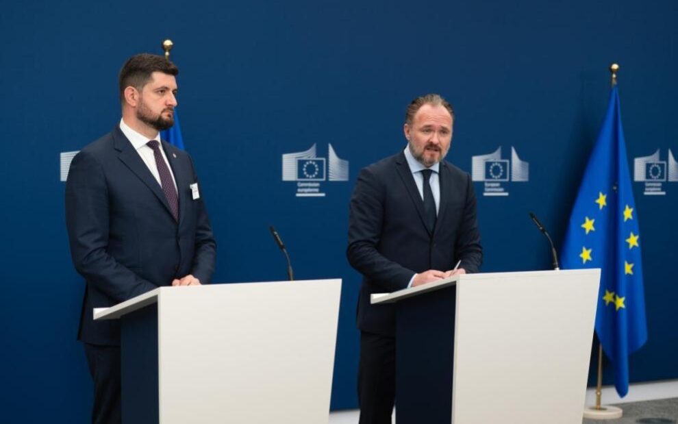 ΕΕ - Επίτροπος Ενέργειας: Ετοιμότητα για ανακατανομή καυσίμων αεροπορίας