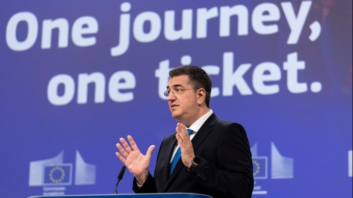 Απ. Τζιτζικώστας Απ. Τζιτζικώστας