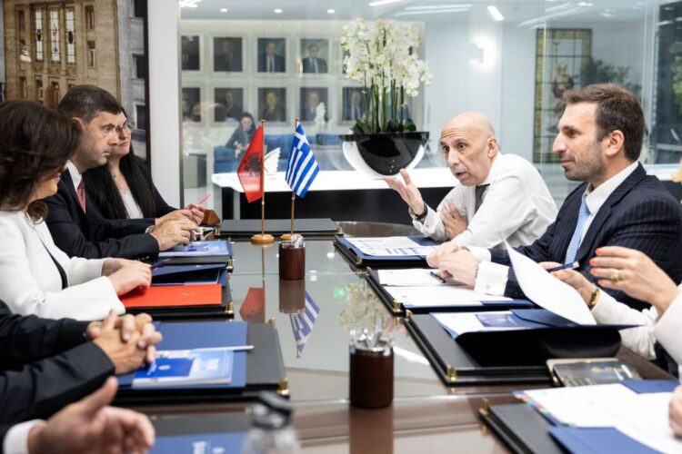 Γιάννης Μπρατάκος