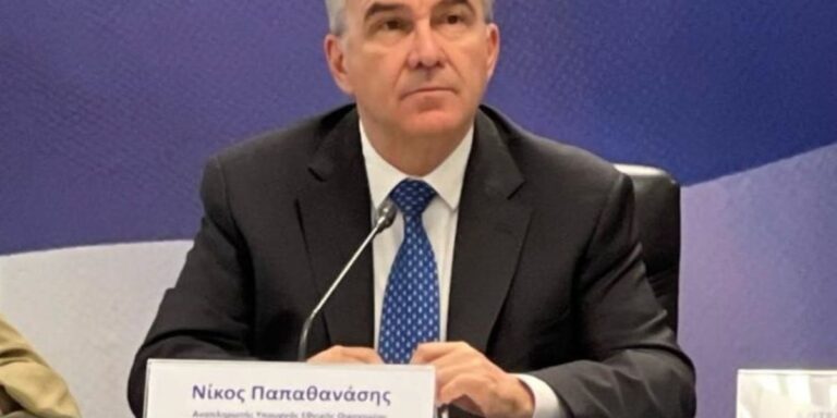 Νίκος Παπαθανάσης
